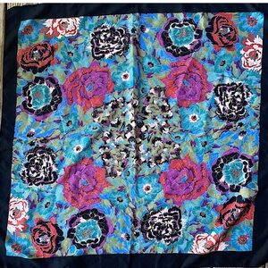 Totes Vintage floral rain scarf